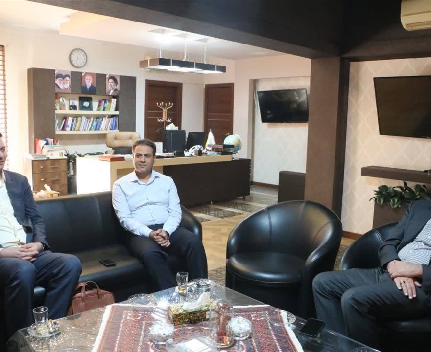 قول مساعد رئیس سازمان مدیریت و برنامه‌ریزی استان برای حمایت از تأمین دستگاه پرتودرمانی سیرجان